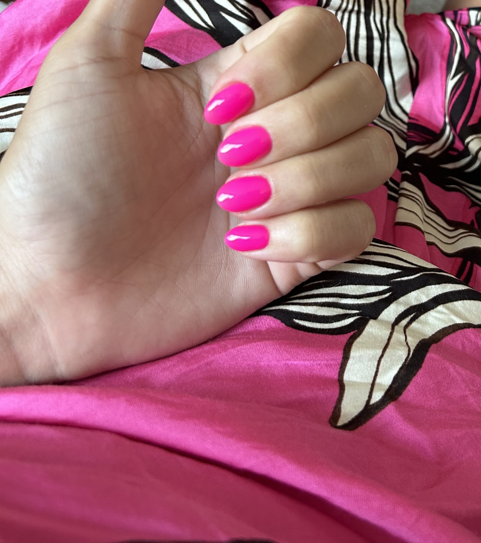 Shiny Nail Art nail photo 6